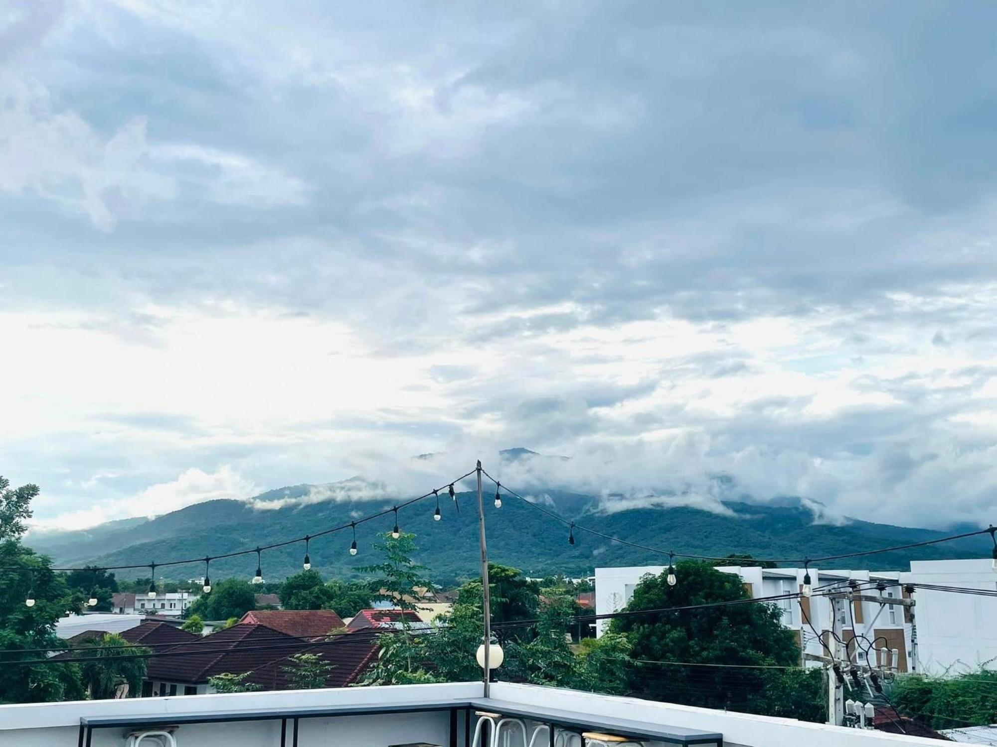 Sky View Home And Hostel Chiangmai Chiang Mai Eksteriør billede